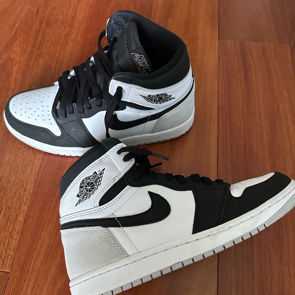 Air Jordan 1 High Retro OG Bleached Coral size 8 - Picture 2 of 8